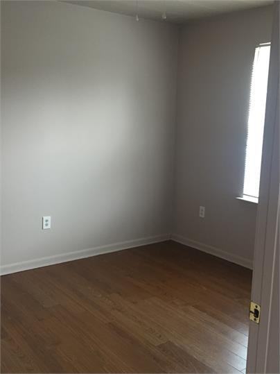 3719 Mistletoe - Photo 2 of 11