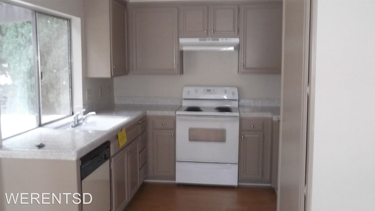 10728 Escobar Dr - Photo 2 of 16