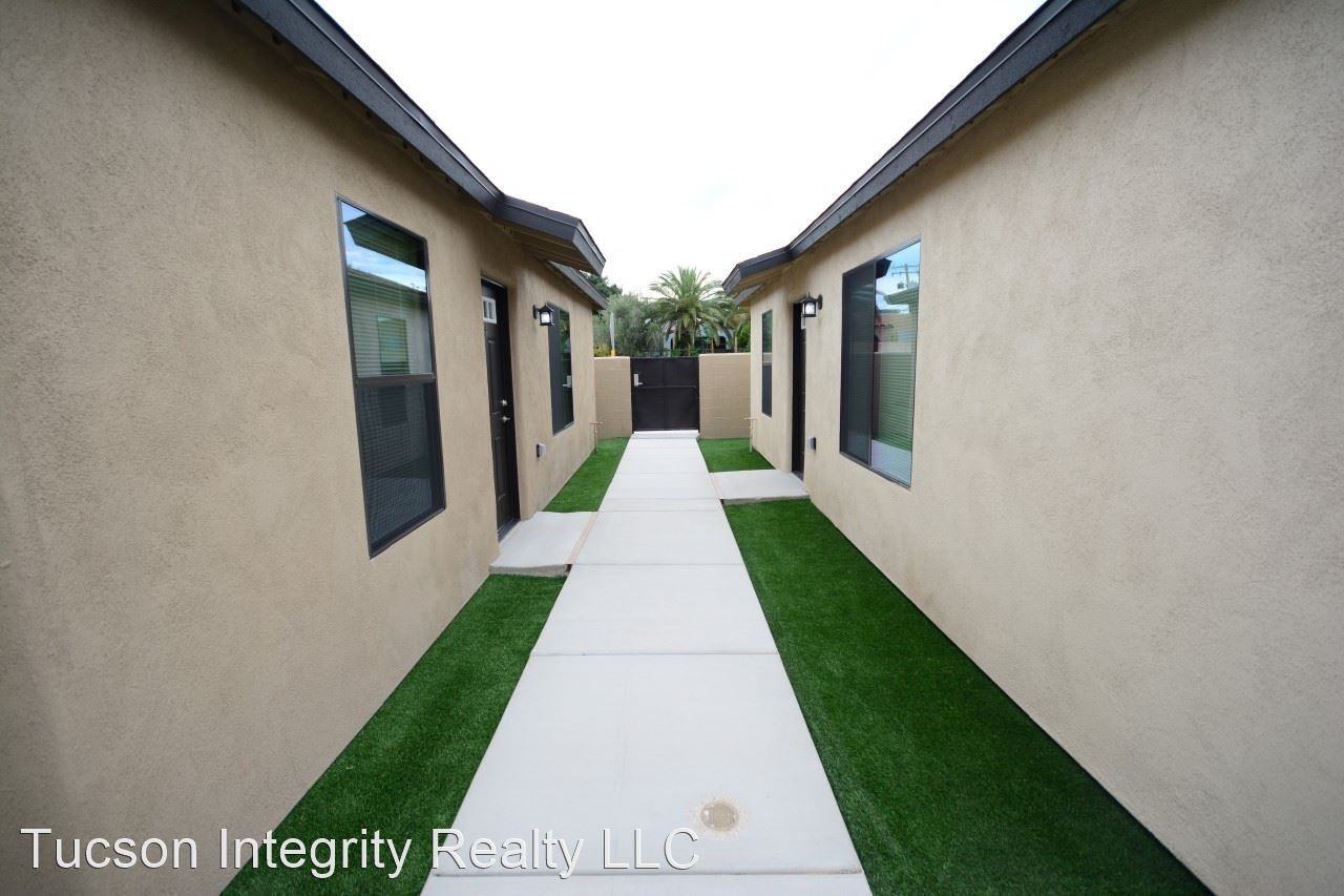 1533 E. 12th St. - Photo 3 of 12