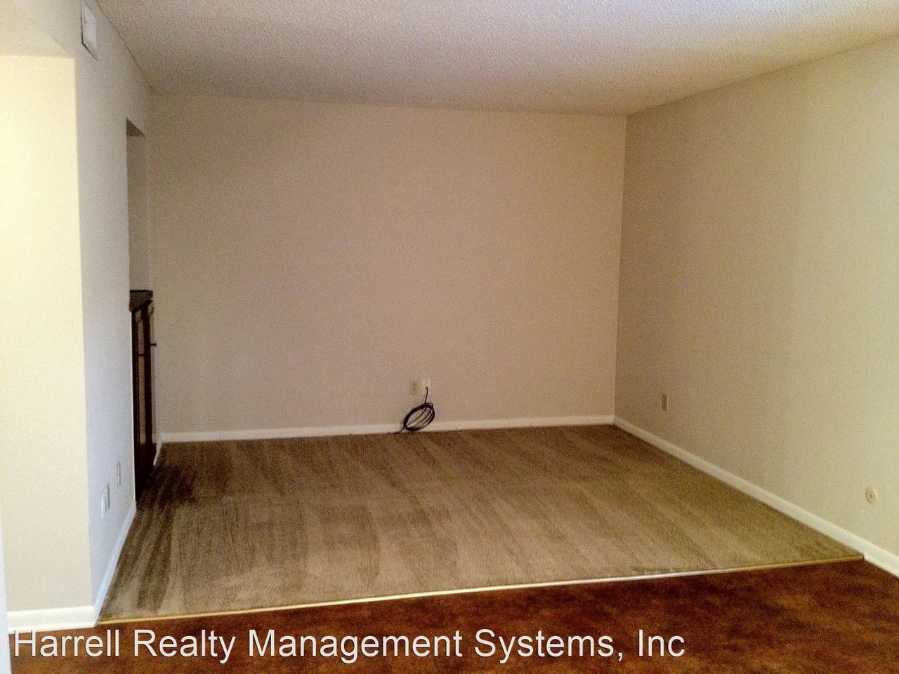 6905 Harvey Dr - Photo 3 of 10