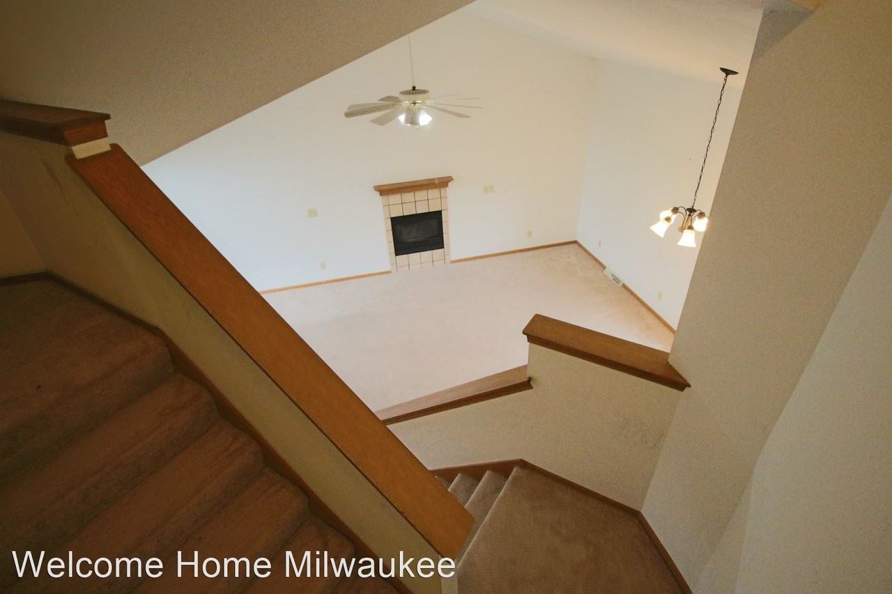 18900-18910 Hi View Drive - Photo 3 of 7