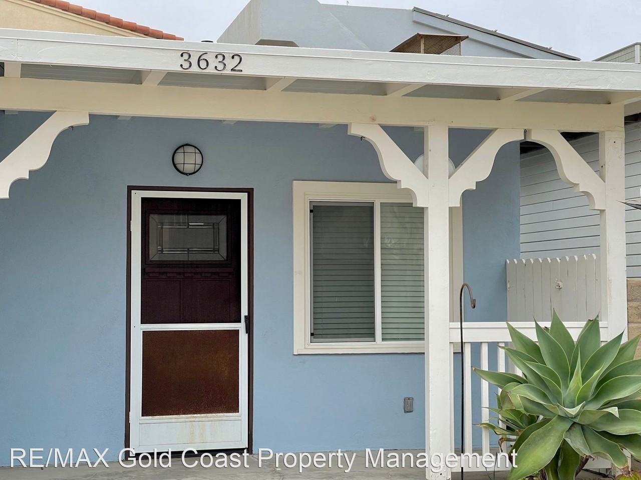 3632 Ocean Dr - Photo 3 of 14