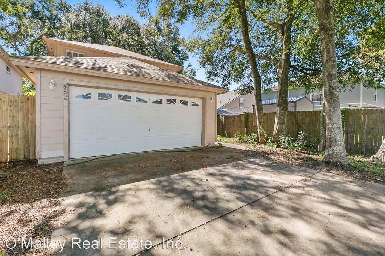 450 Dutton Island Rd W - Photo 2 of 20