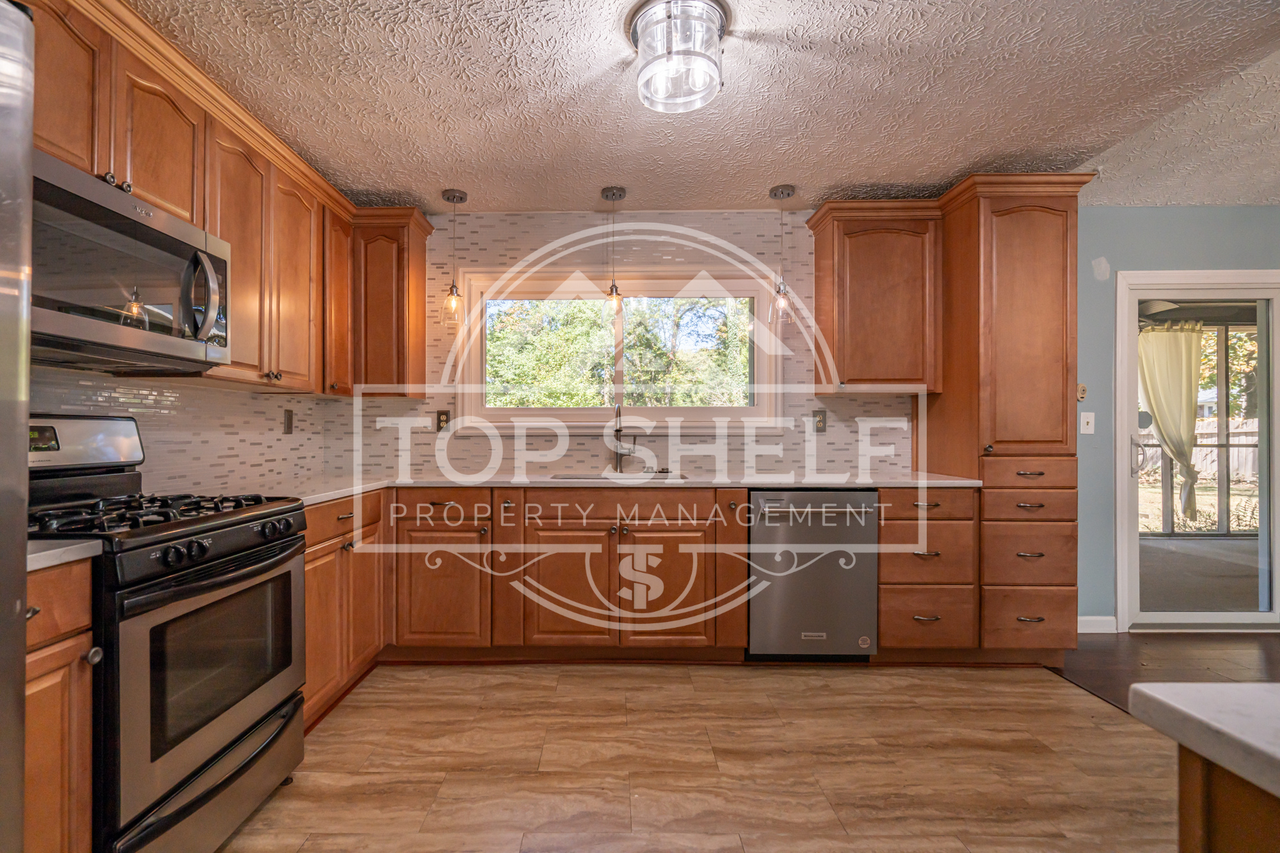 1960 Branch View Drive #1 - Photo 6 of 33