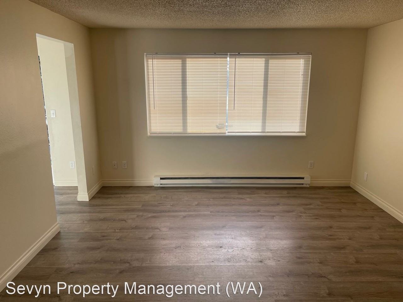 4046 S 31st St. - Photo 2 of 17