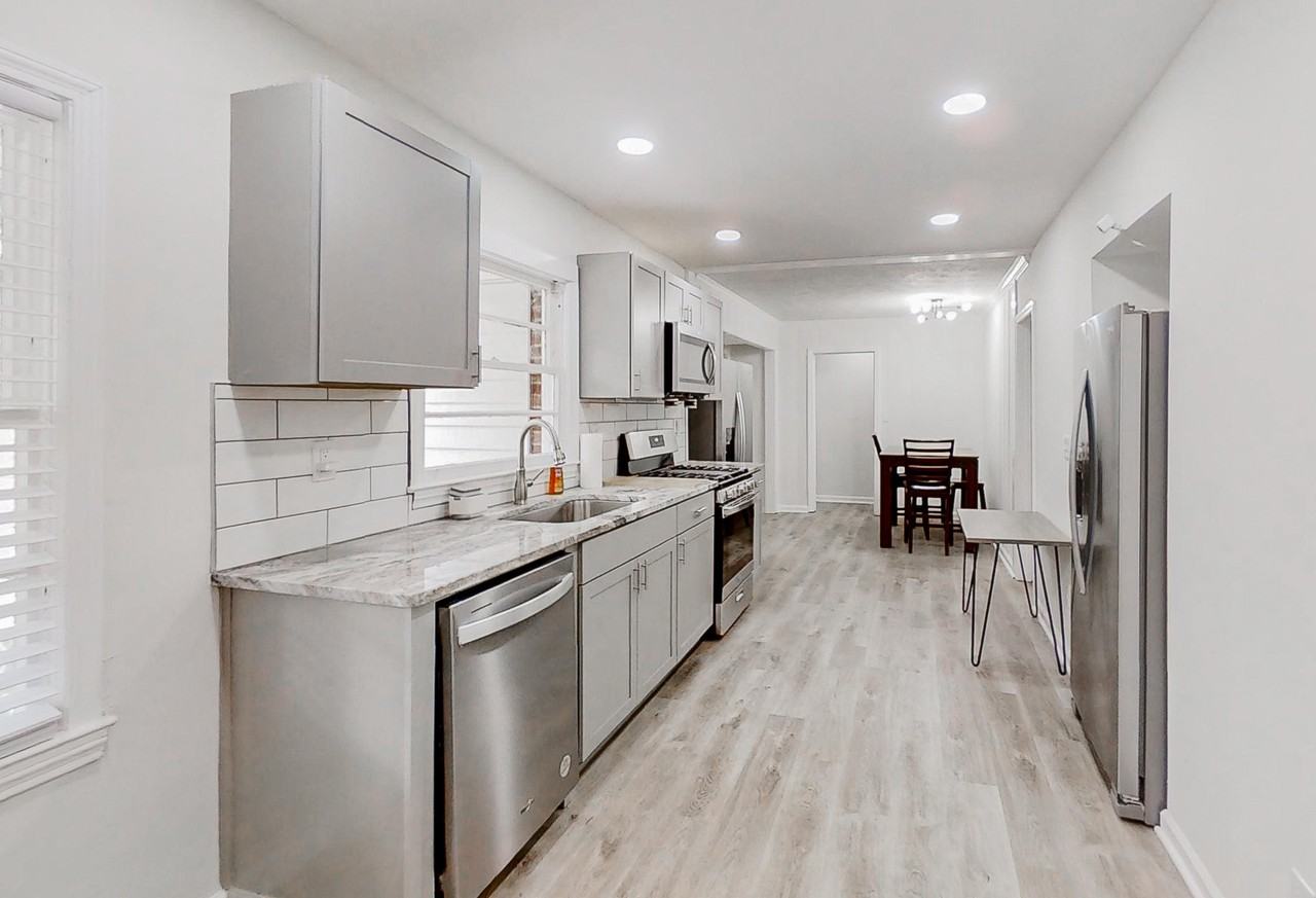 Fayetteville Rd Se - Photo 7 of 15