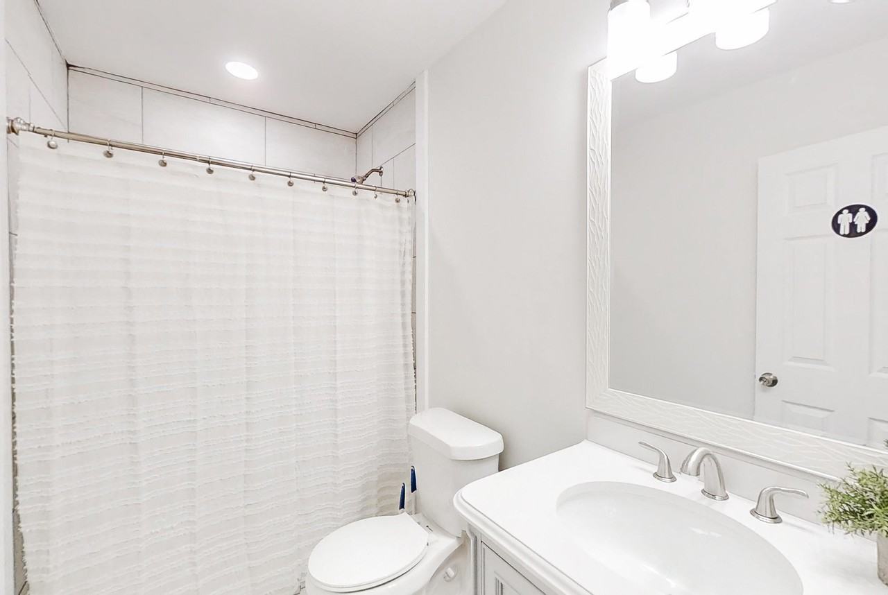 Fayetteville Rd Se - Photo 6 of 15