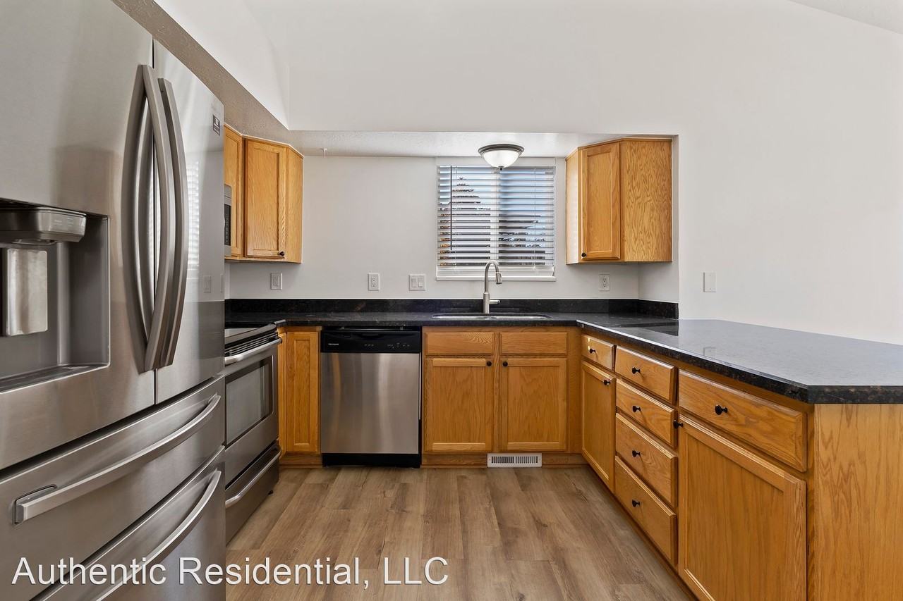 501 N 3425 W - Photo 2 of 14