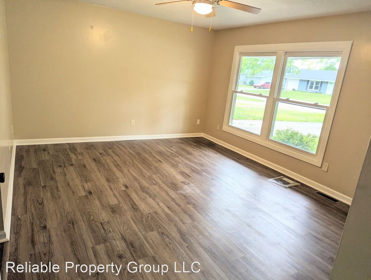 5504 Rothermere Dr - Photo 2 of 15