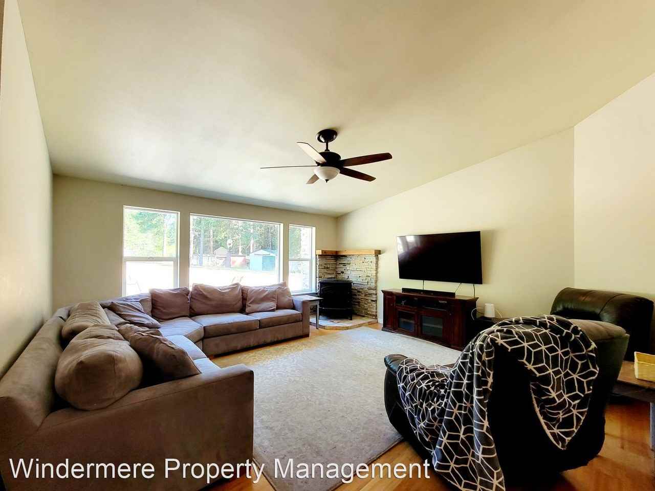 2733 Teal Lake Rd - Photo 3 of 21