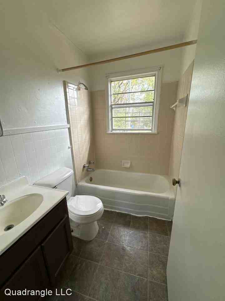 2101 31st Ave N Quadrangle LLC - Photo 2 of 4