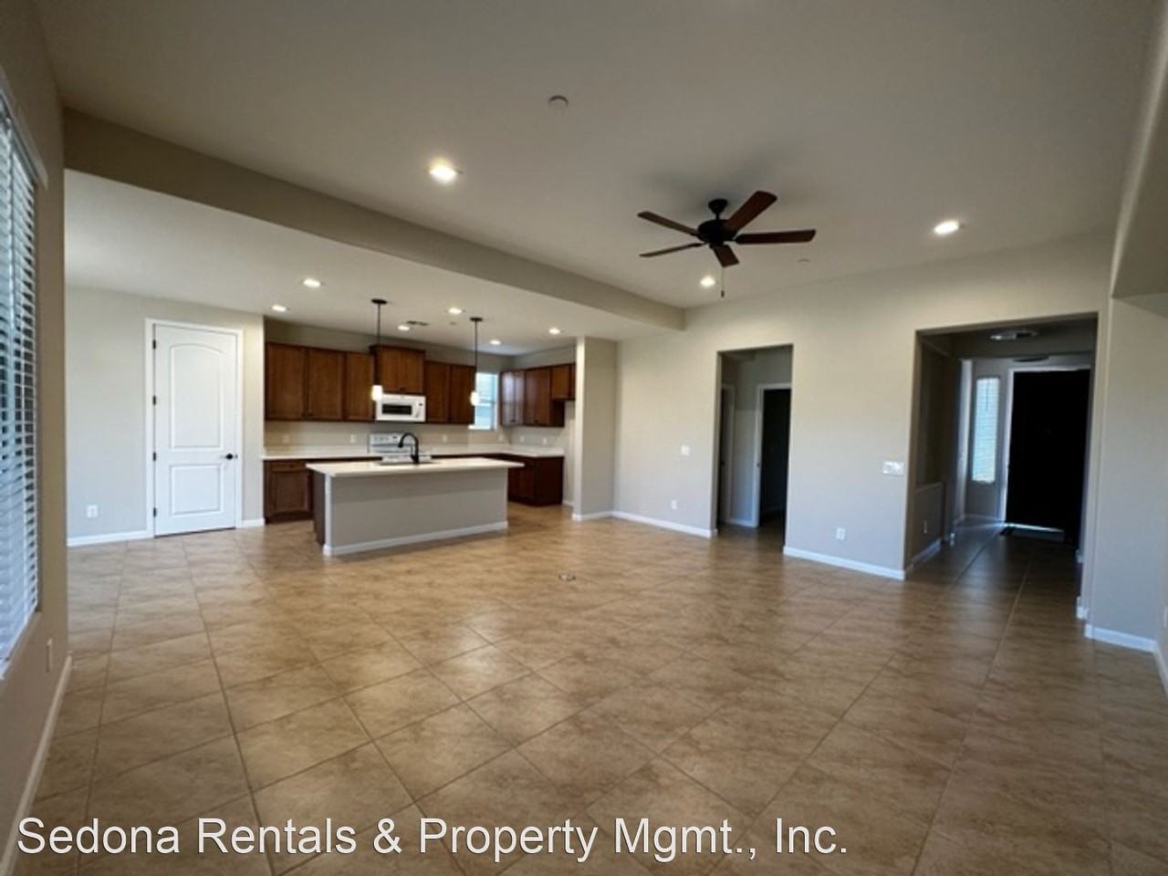 840 Eugene Rd - Photo 2 of 30