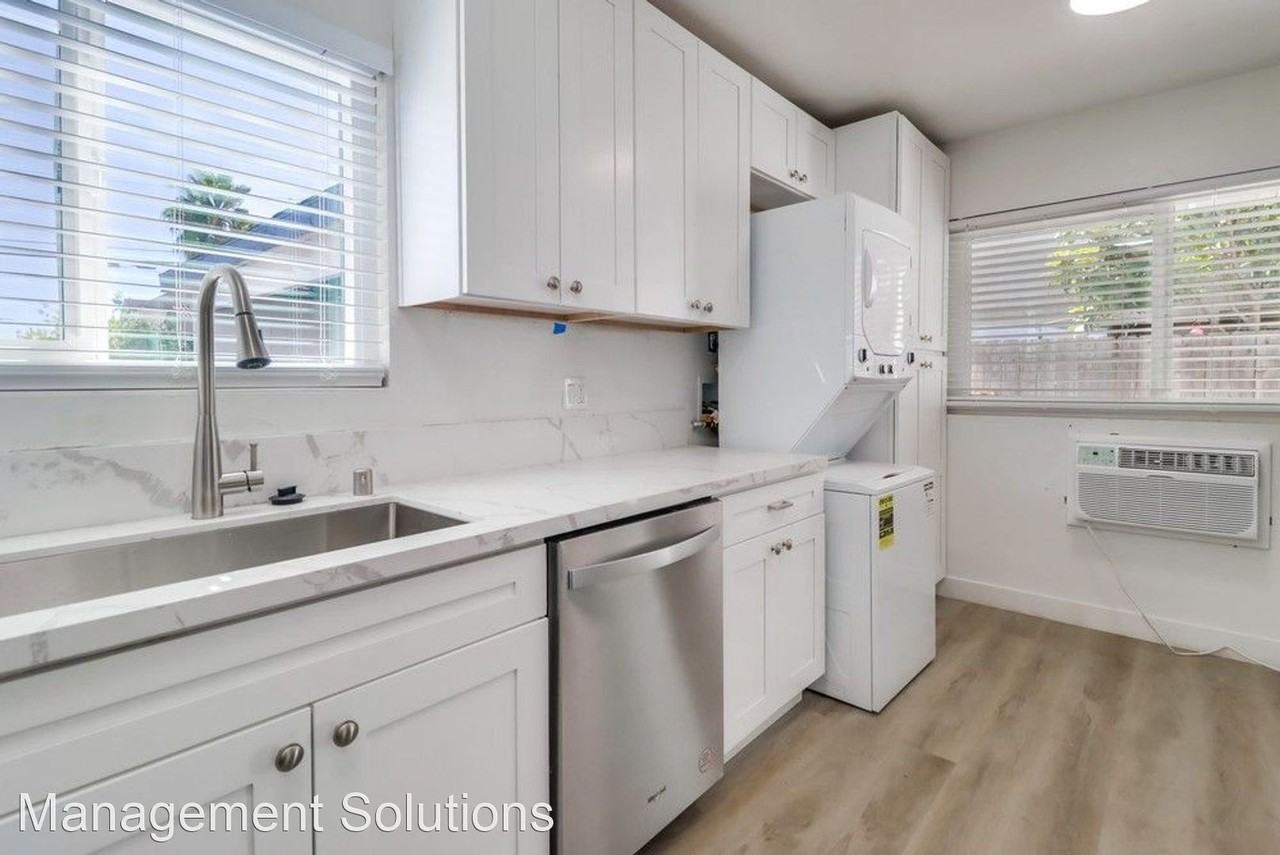 8650-8656 Hurlbut Street - Photo 3 of 6