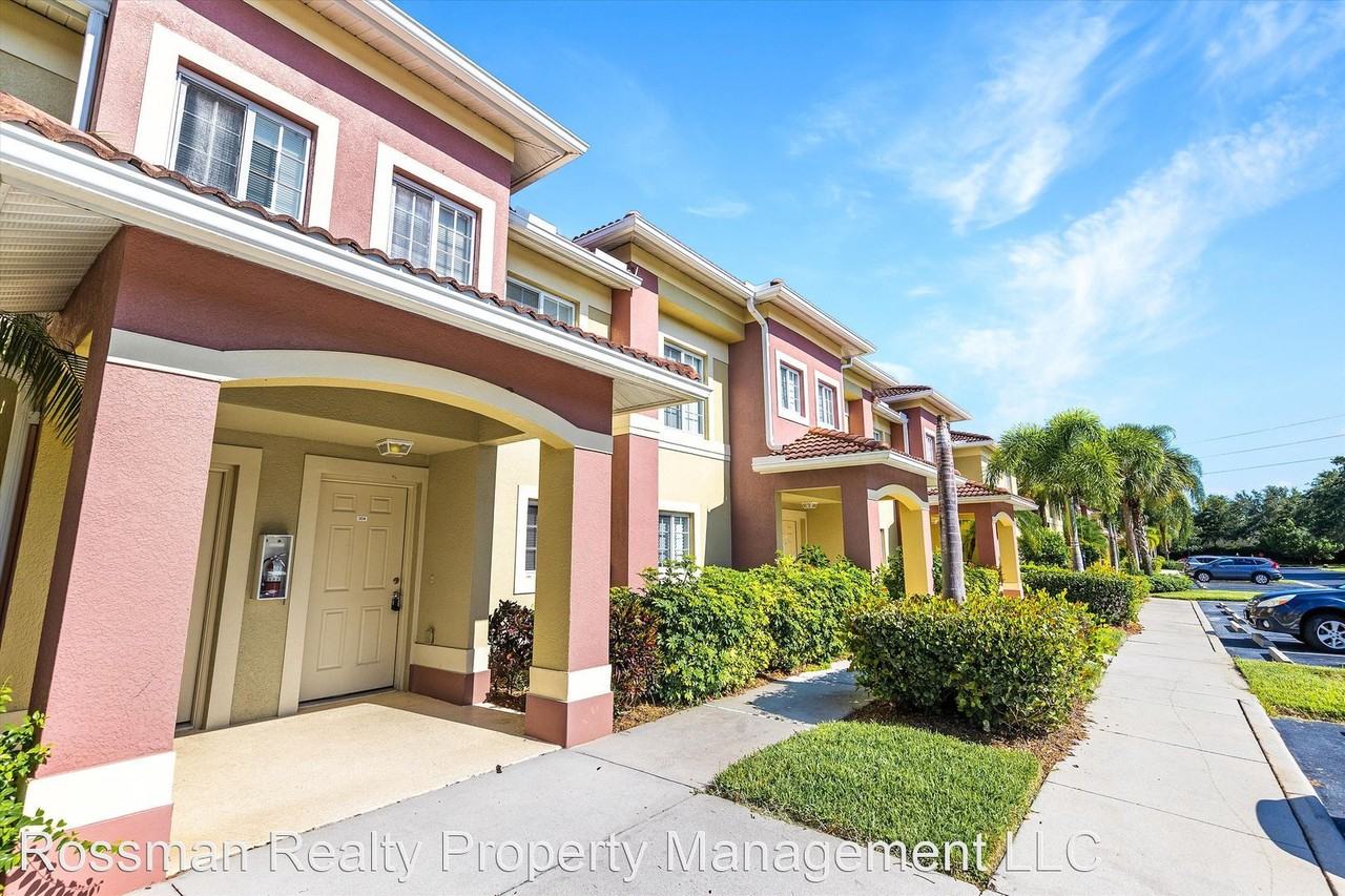 9420 Ivy Brook Run #304 - Photo 2 of 32