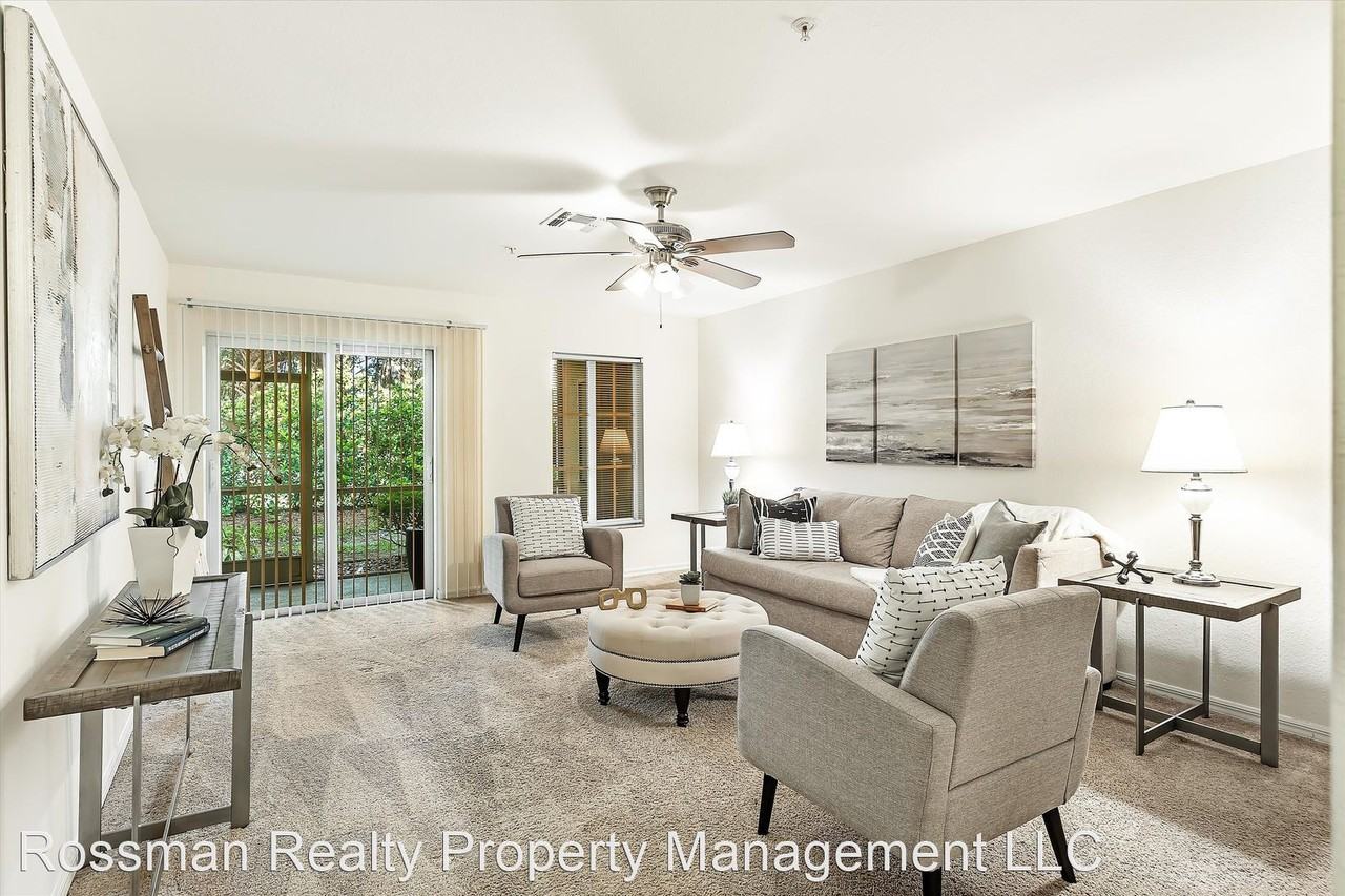 9420 Ivy Brook Run #304 - Photo 3 of 32