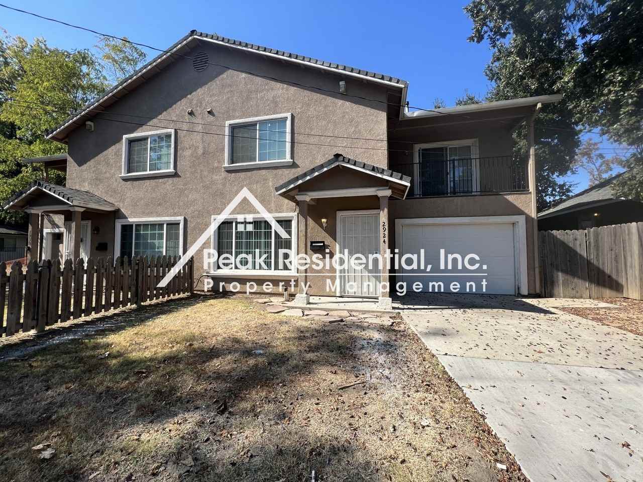 2924 31st St - Photo 2 of 42