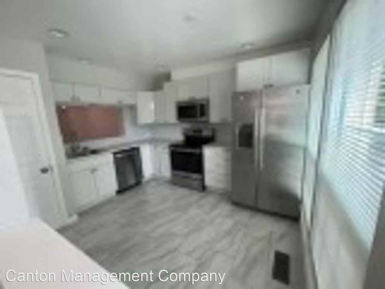 1008 Dartmouth Glen Way - Photo 2 of 9