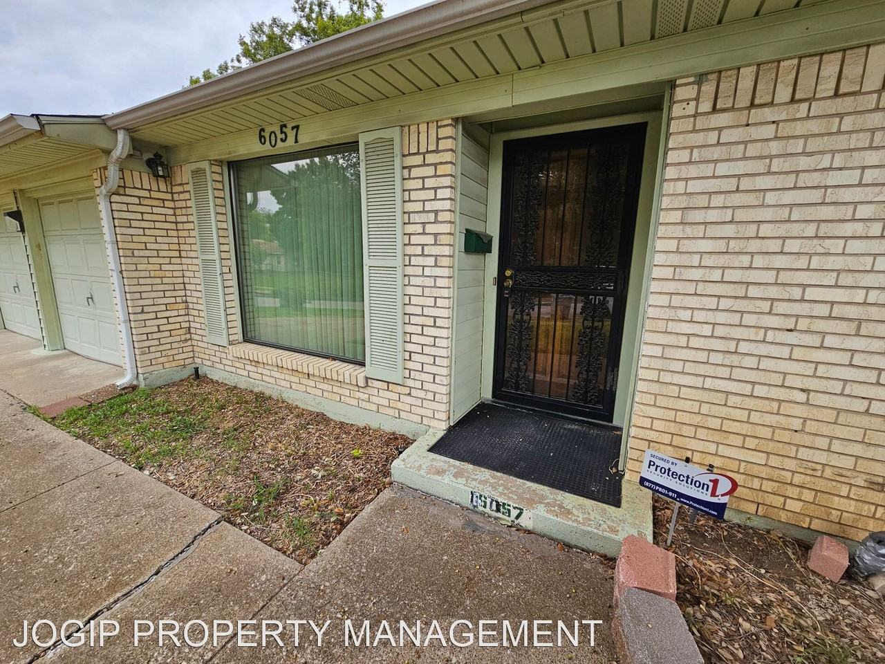 6057 Singing Hills Dr - Photo 3 of 33