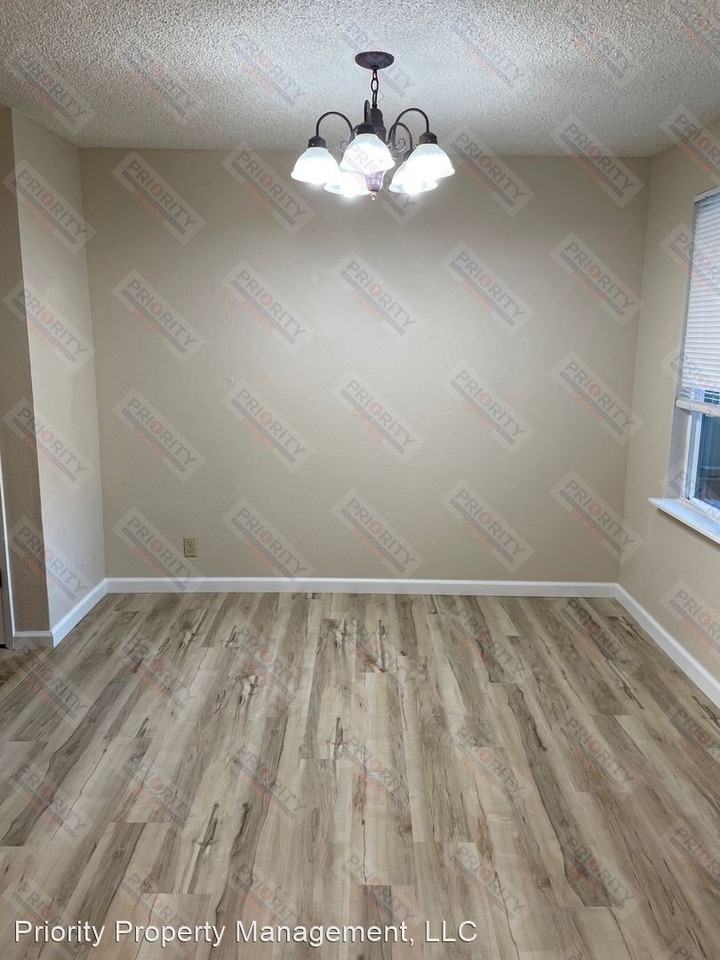 144 Westhills Loop - Photo 3 of 11