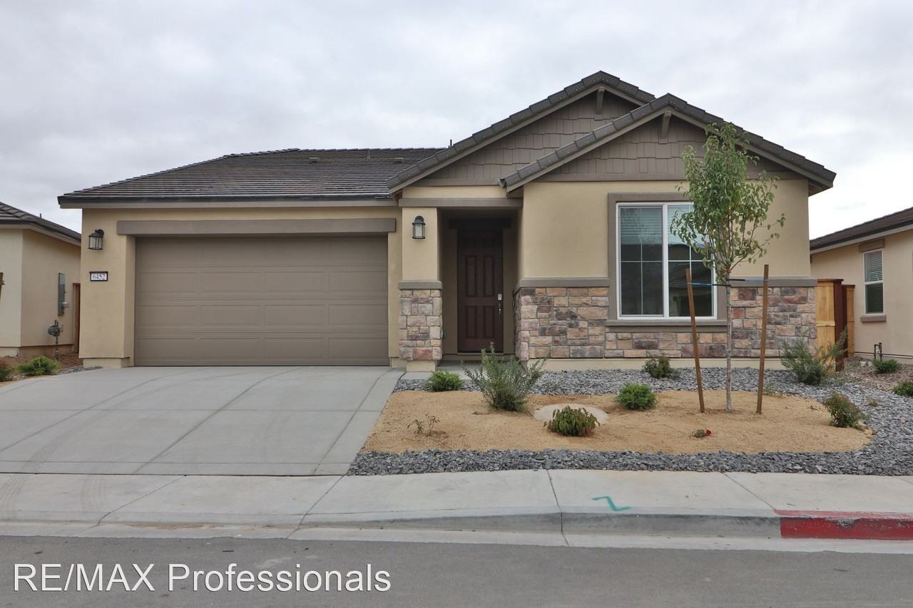 6452 Bucking Horse Dr - Photo 2 of 29