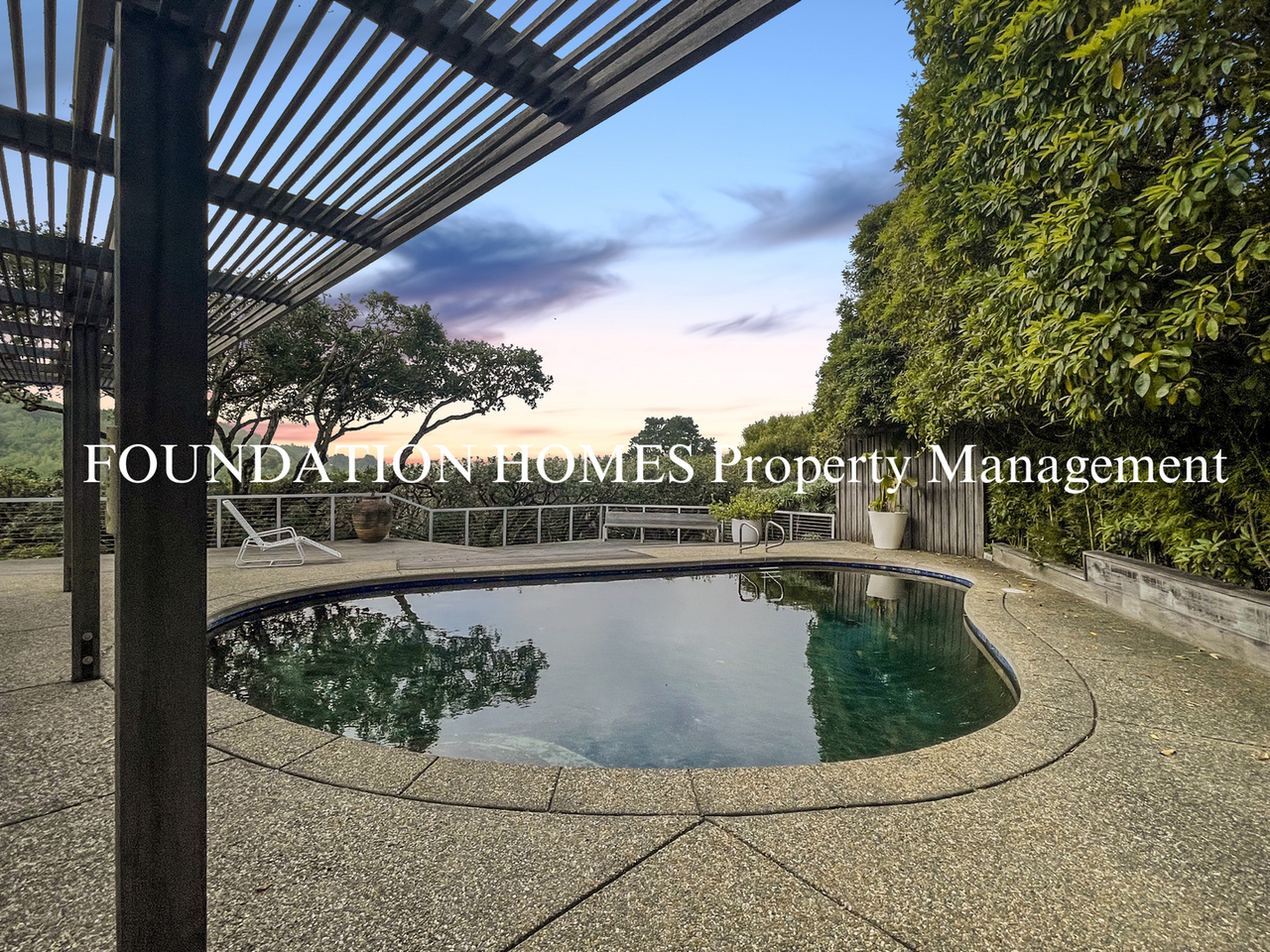 7 Sarah Dr - Photo 2 of 30