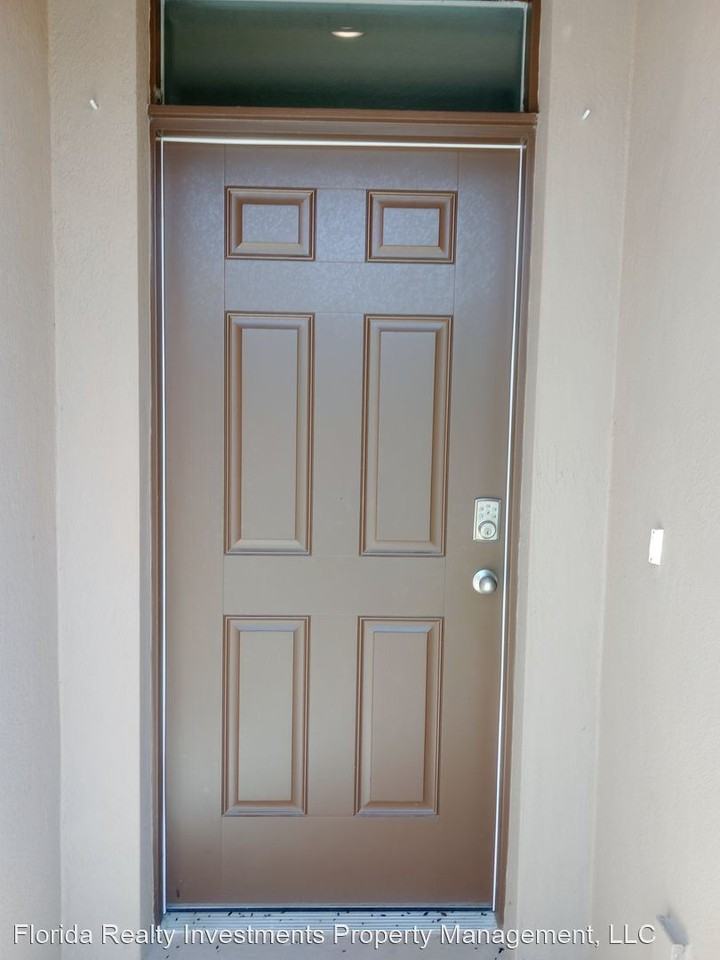 4881 Talbot Blvd - Photo 2 of 20