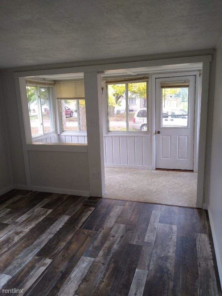 209 Gwinner St - Photo 3 of 7