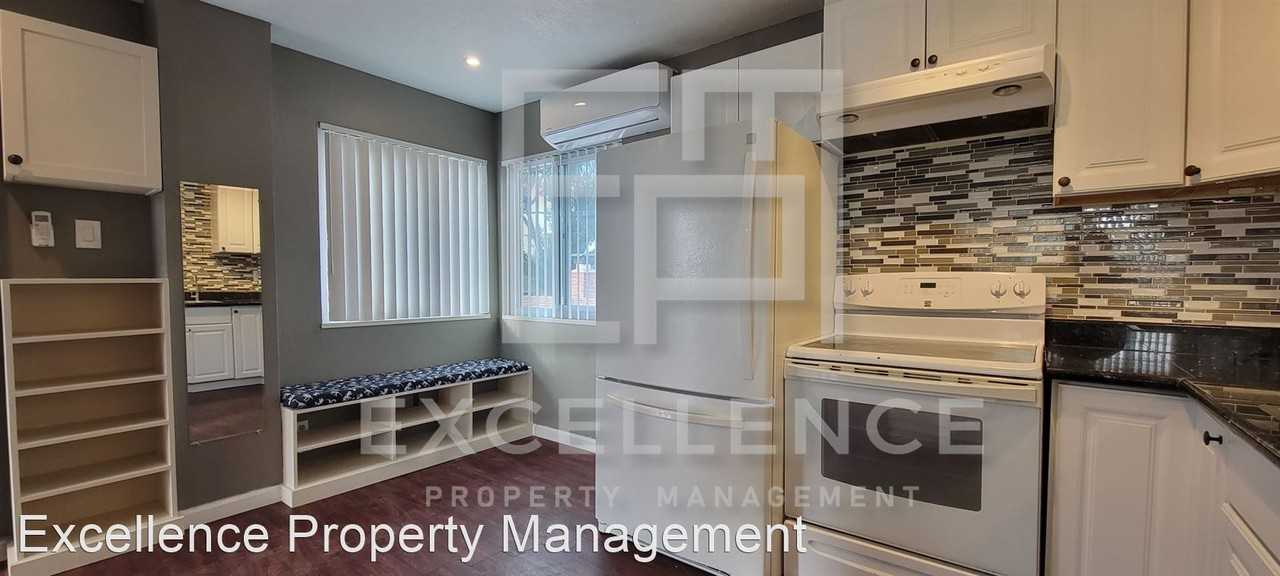 795 Concord Ave - Photo 3 of 9