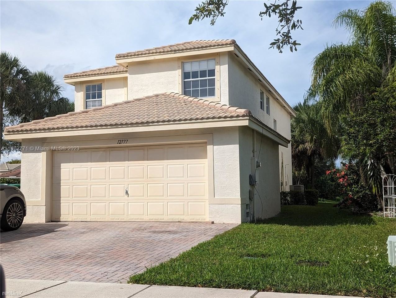 12777 Sw 44th St - Photo 2 of 21