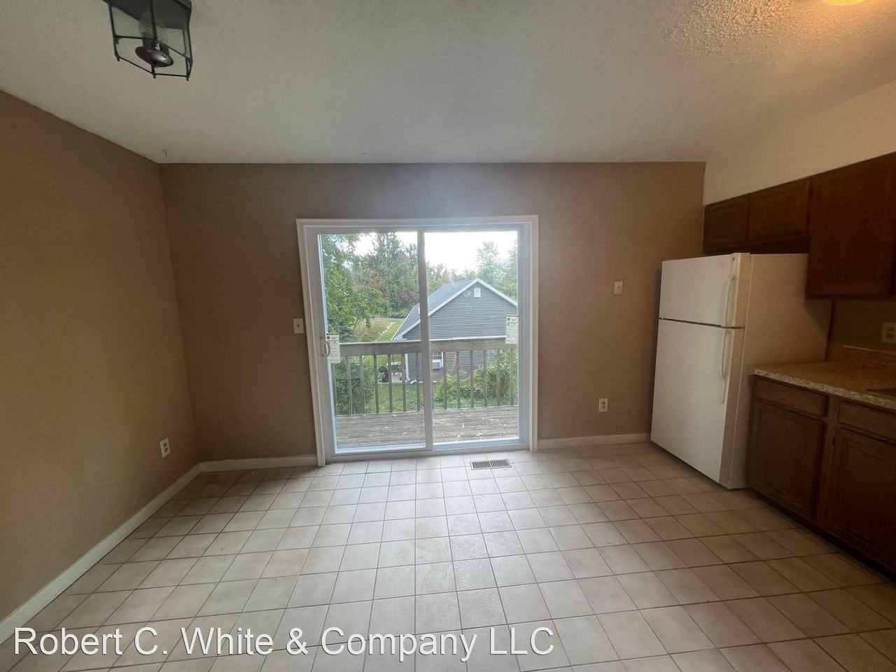 662 Woodward Ave - Photo 3 of 21