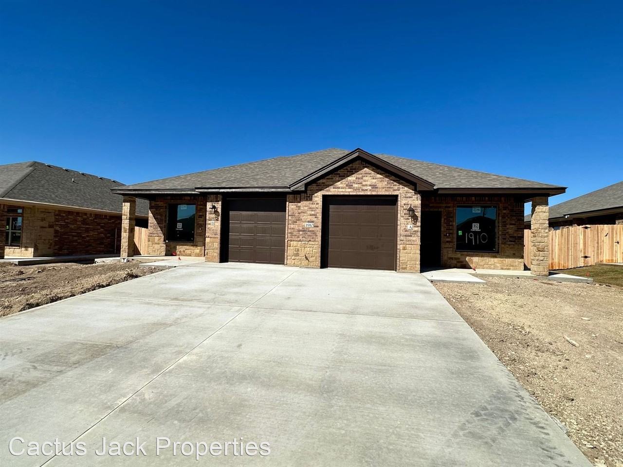 Brand New Duplex Apartments 1910 Caspian Trail AB, Harker Heights