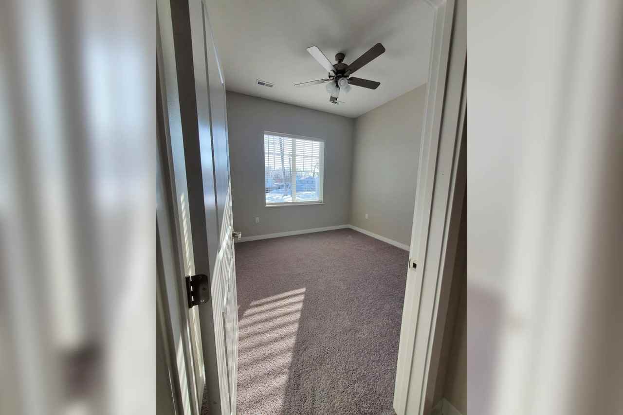 S Gustin St - Photo 3 of 5