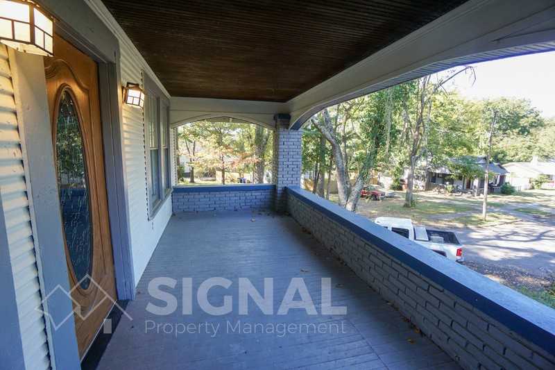 7801 6th Ave S - Photo 3 of 23