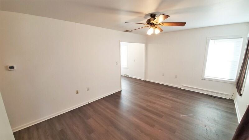 110 W Burroughs St - Photo 3 of 24