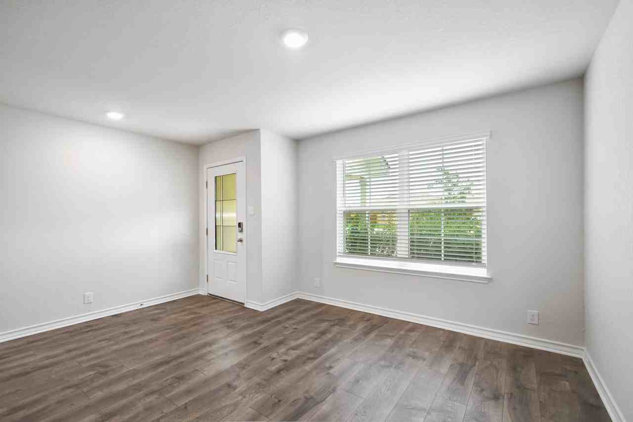 13302 Silky Rye - Photo 3 of 30