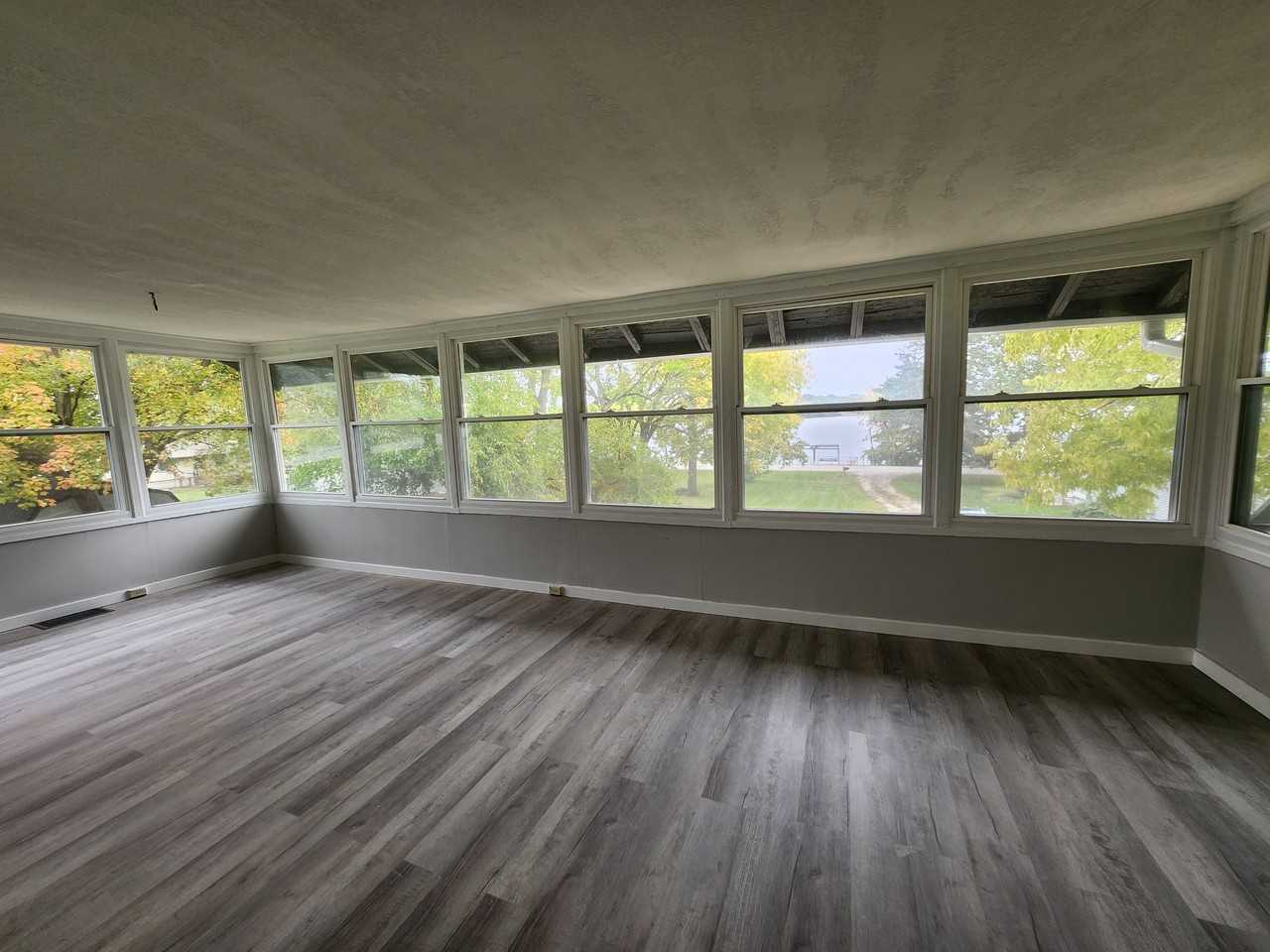 1455 N Lake Shore Dr - Photo 2 of 6