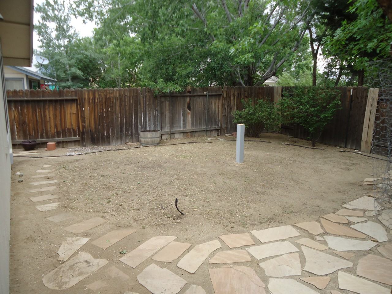 1262 Valley Creek Rd - Photo 2 of 20