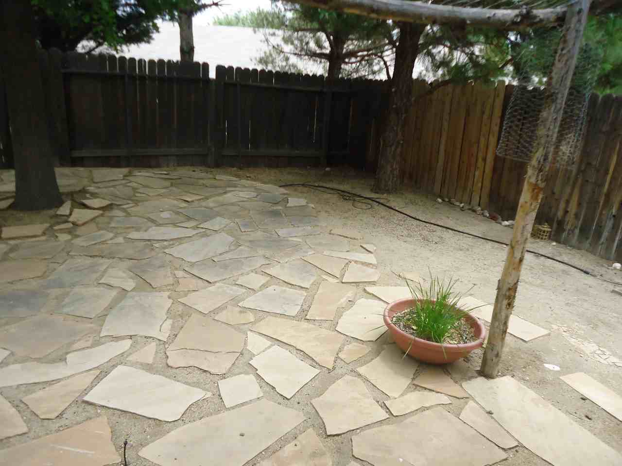1262 Valley Creek Rd - Photo 3 of 20