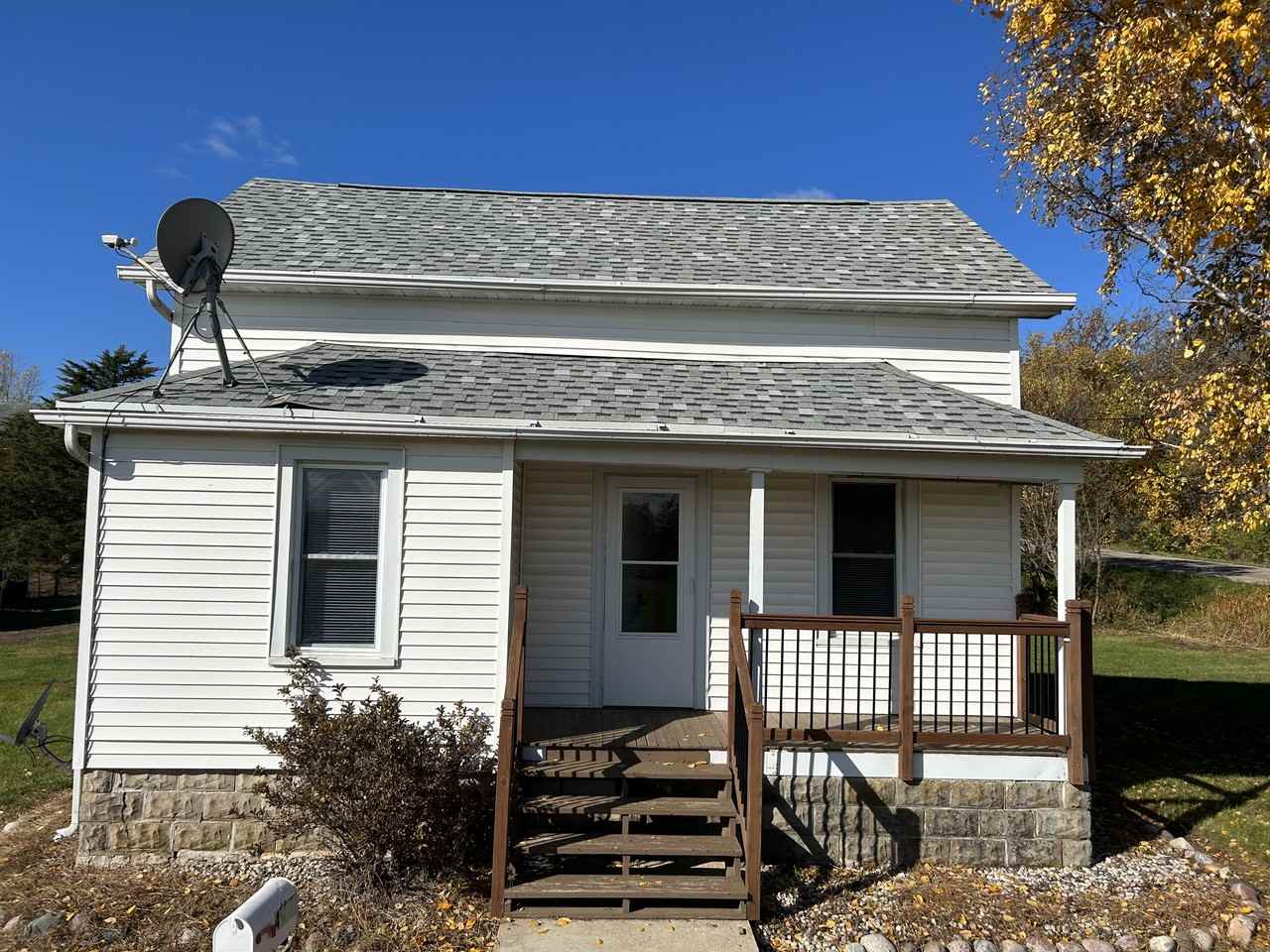 4965 W Breezewood Ln - Photo 2 of 23