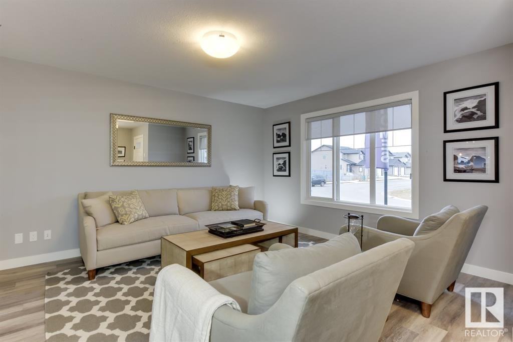 169 Radcliffe Wynd - Photo 3 of 14