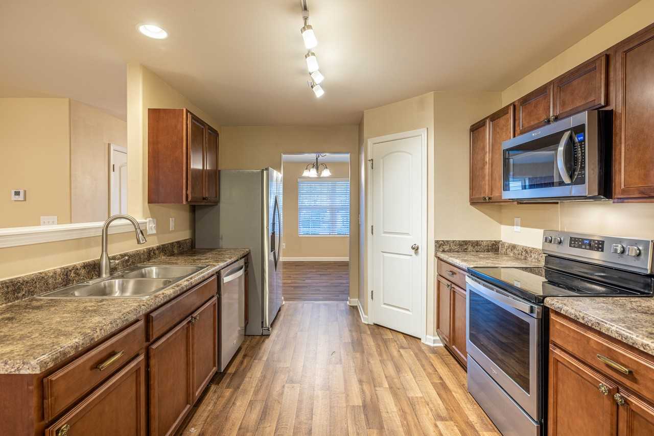 677 Buckskin Rd - Photo 5 of 27