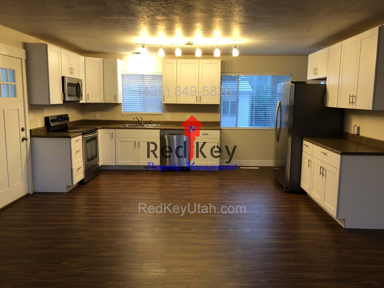 28 E Cherry St - Photo 2 of 17