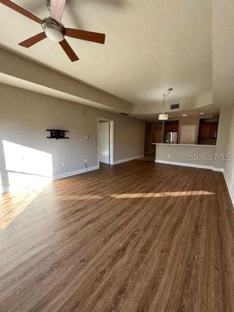 7804 Lake Vista Ct #305 - Photo 7 of 37