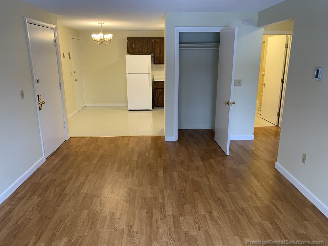 40 Dinan Dr #12 - Photo 2 of 11