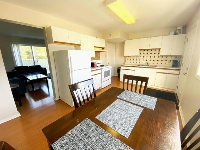 32 Little Wedeene St - Photo 2 of 13