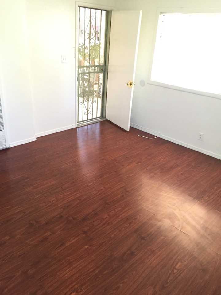 6626 California Ave - Photo 2 of 4