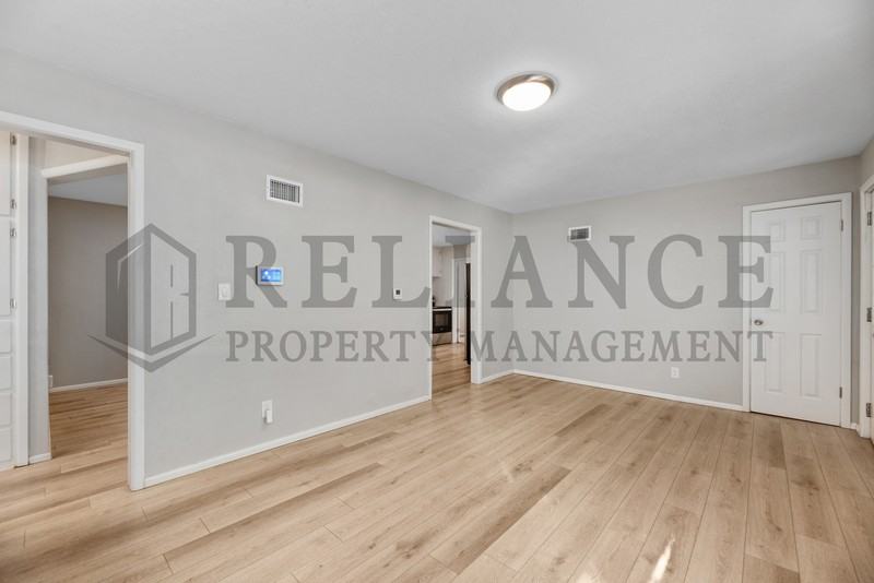 169 Western Ave - Photo 5 of 25