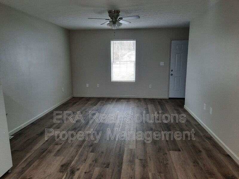 326 Bigelow St - Photo 2 of 12