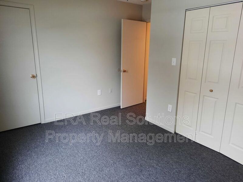 326 Bigelow St - Photo 5 of 12