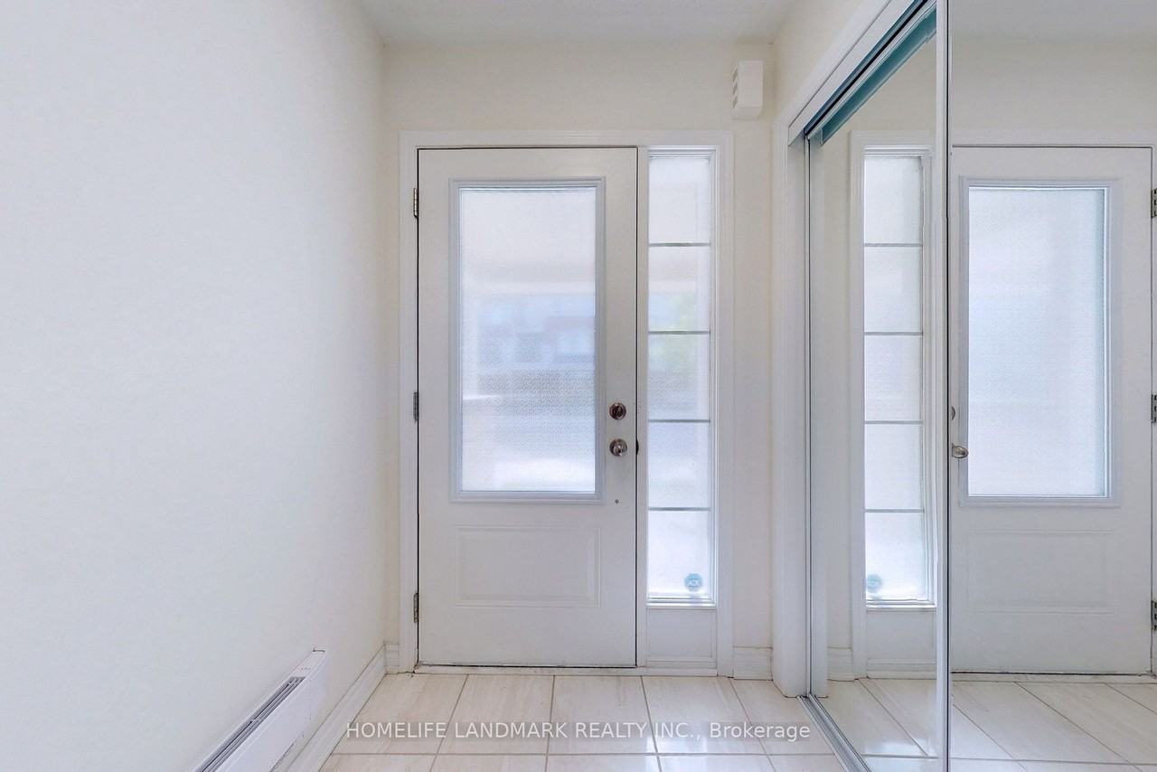 73 Ayers Crescent - Photo 2 of 21